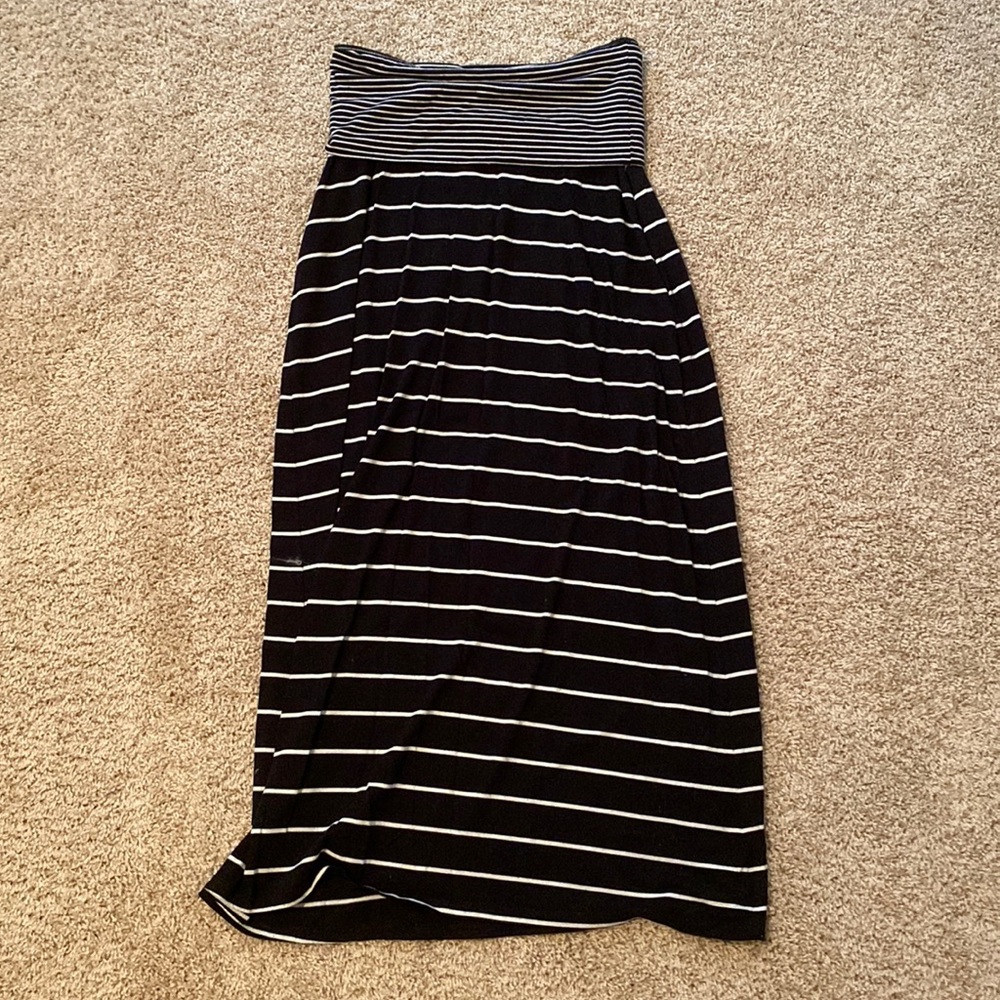 Old Navy Maxi Skirt - SP